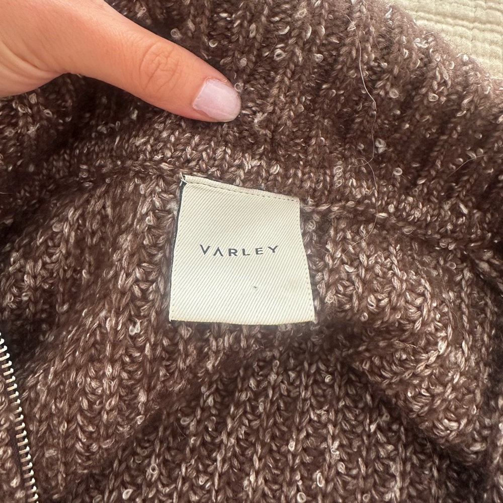 Varley Pullover - image 2